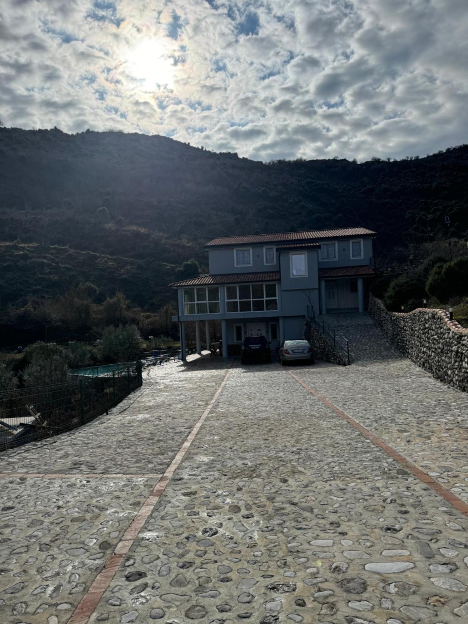 Qyteza Guest House & Camping Shkodër 외부 사진